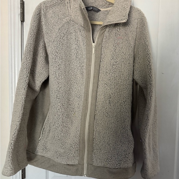 The North Face Jackets & Blazers - The North Face Women's Tan Teddy Jacket